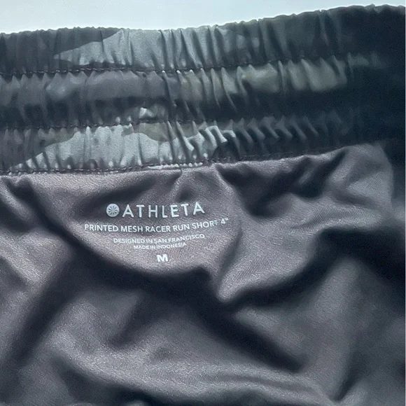 Athleta Printed Mesh Racer Run Short 4” - Picture 3 of 6